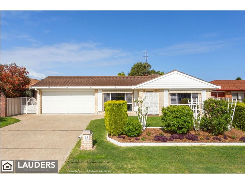 13 Casuarina Close, Old Bar NSW 2430