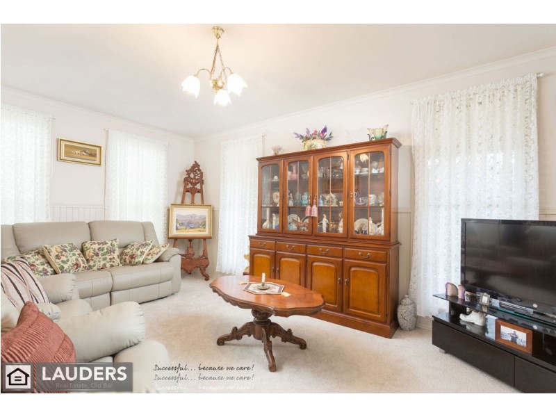 19 Cross Street, Old Bar NSW 2430