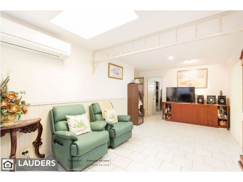 19 Cross Street, Old Bar NSW 2430
