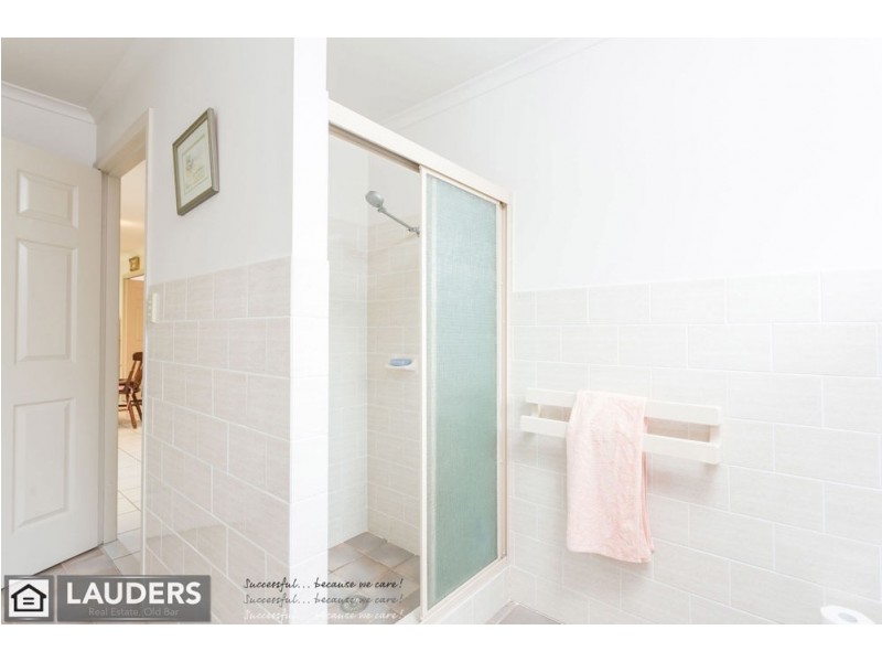 19 Cross Street, Old Bar NSW 2430