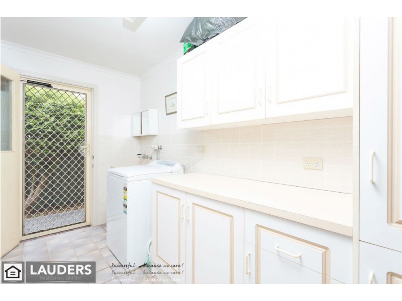 19 Cross Street, Old Bar NSW 2430