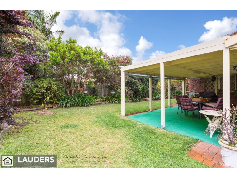 19 Cross Street, Old Bar NSW 2430