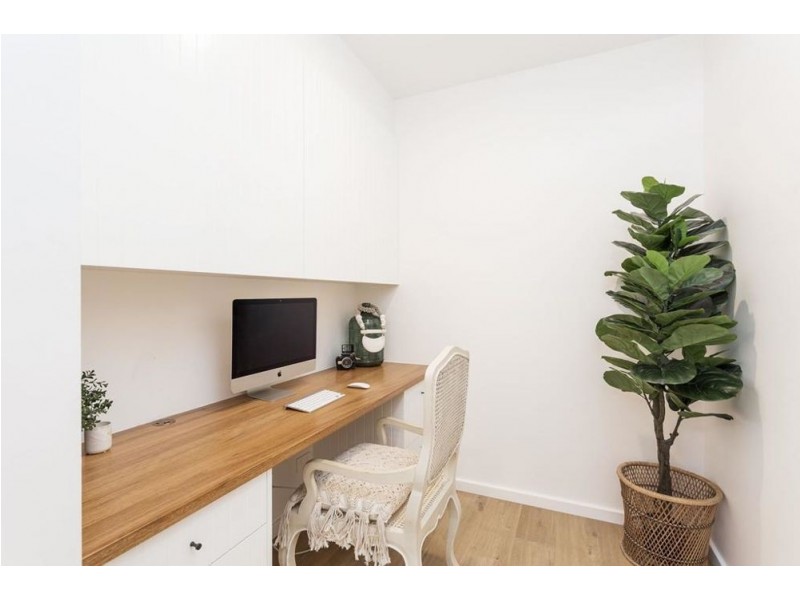 10 Tirriki Street, Old Bar NSW 2430