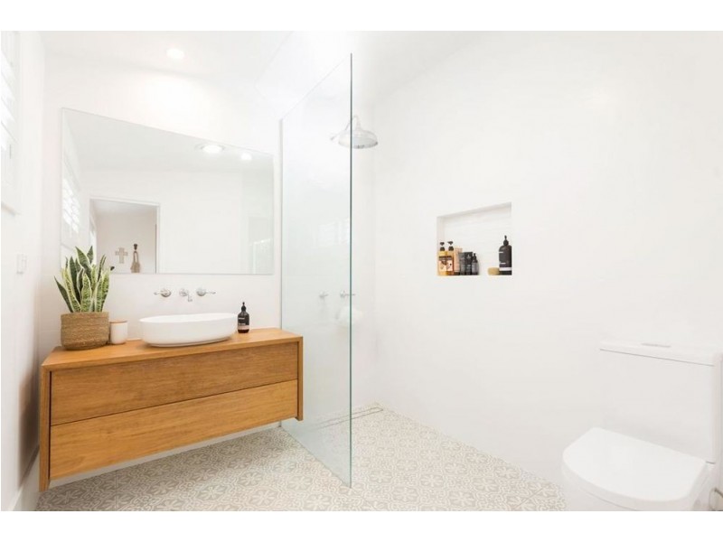 10 Tirriki Street, Old Bar NSW 2430