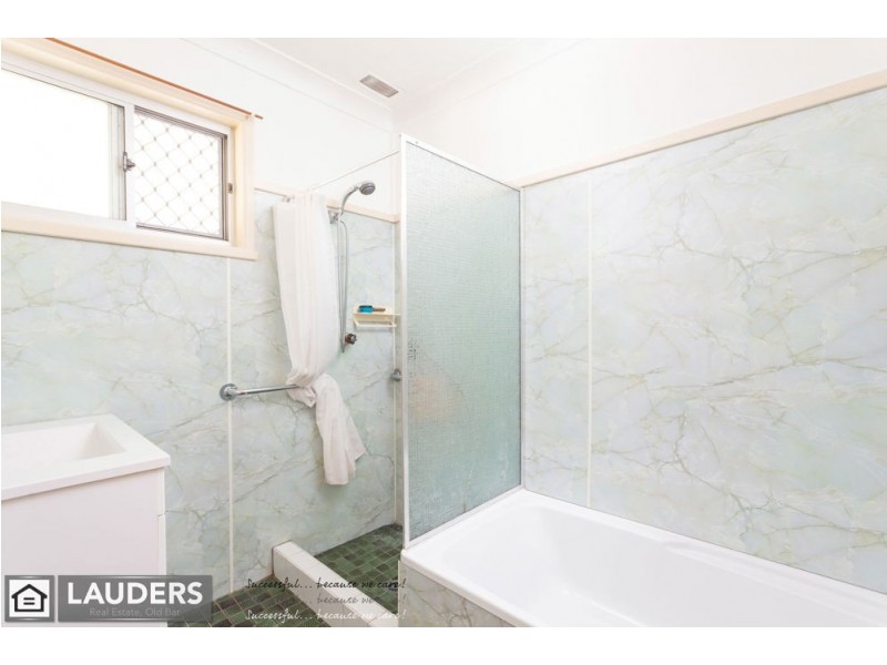 86 Old Bar Road, Taree NSW 2430