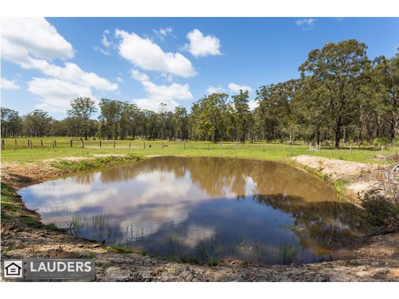 86 Old Bar Road, Taree NSW 2430