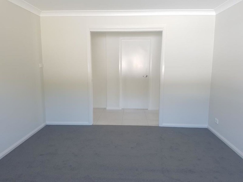 19 Albatross Way, Old Bar NSW 2430