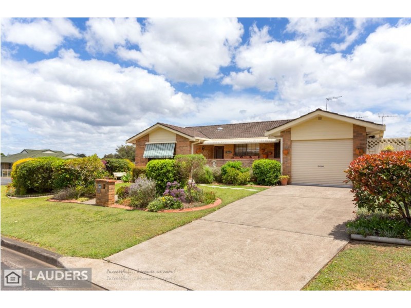 1/1 Carrabeen Drive, Old Bar NSW 2430