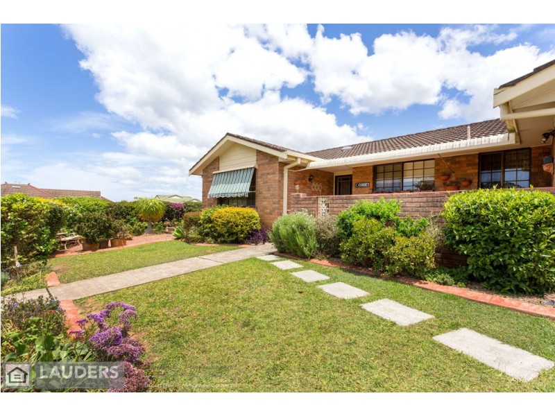 1/1 Carrabeen Drive, Old Bar NSW 2430