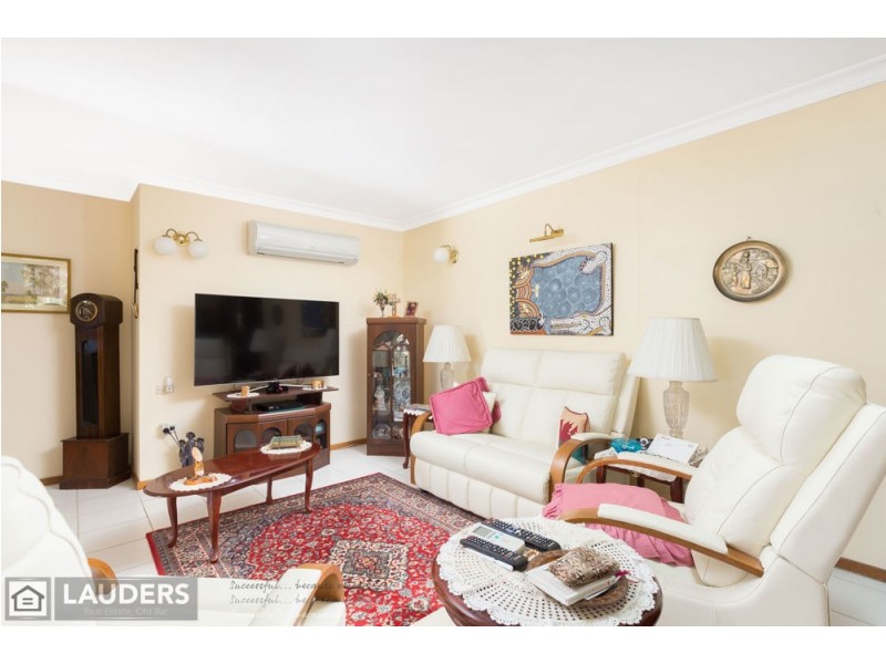 1/1 Carrabeen Drive, Old Bar NSW 2430