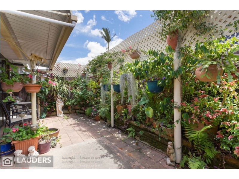 1/1 Carrabeen Drive, Old Bar NSW 2430