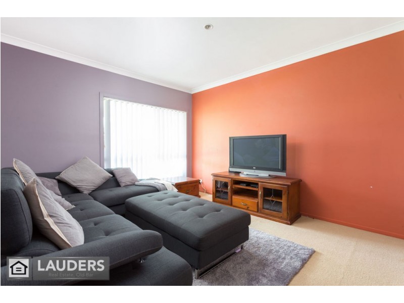 12 Rosier Place, Old Bar NSW 2430
