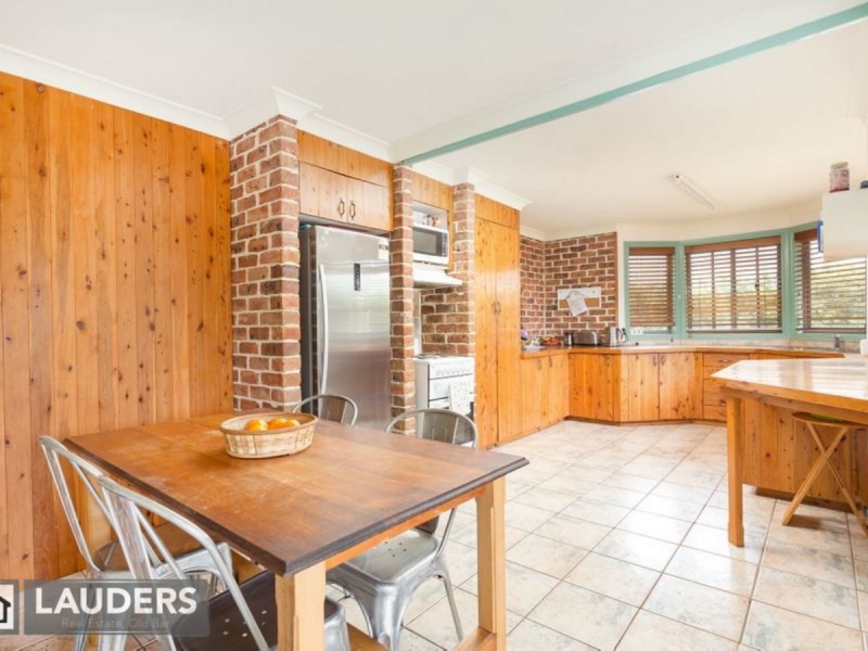 15 Spinnaker Cove, Wallabi Point NSW 2430