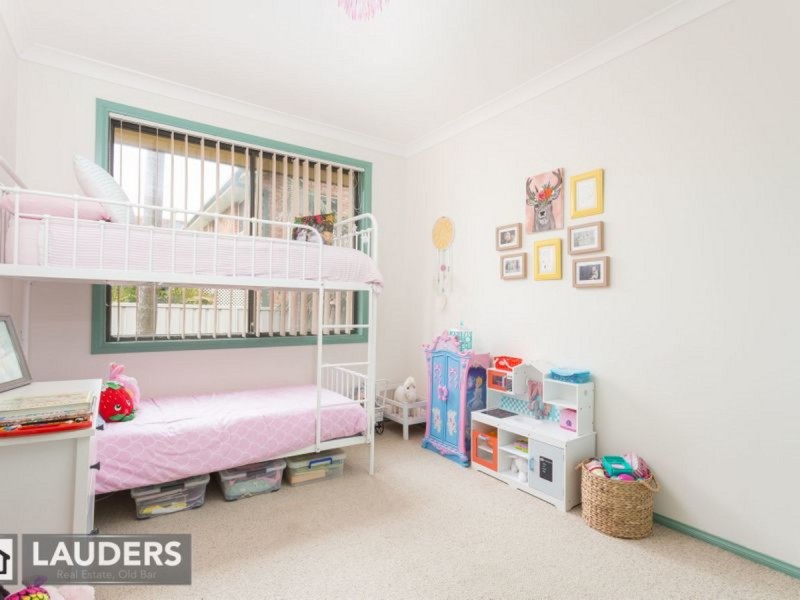 15 Spinnaker Cove, Wallabi Point NSW 2430
