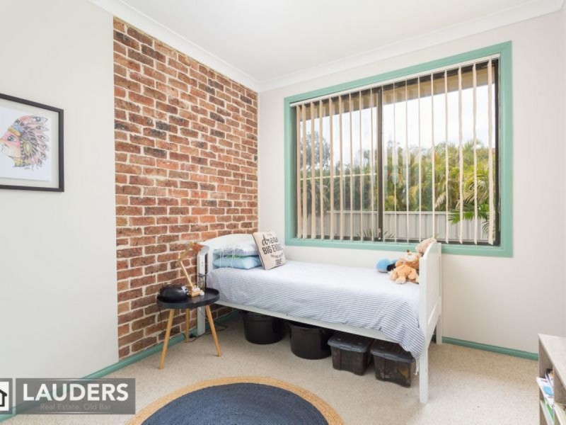 15 Spinnaker Cove, Wallabi Point NSW 2430