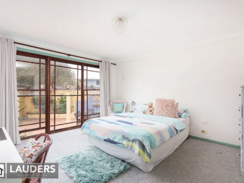 15 Spinnaker Cove, Wallabi Point NSW 2430