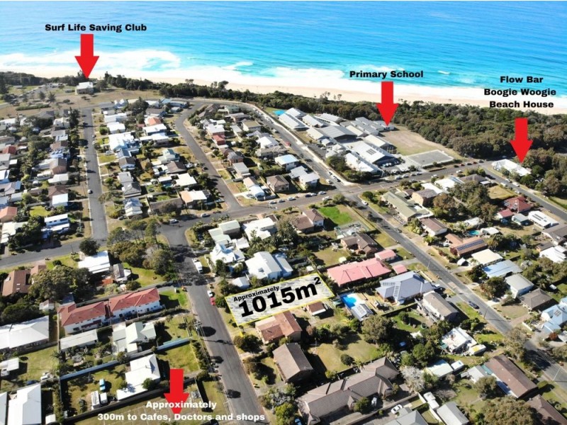 4 Connell Street, Old Bar NSW 2430