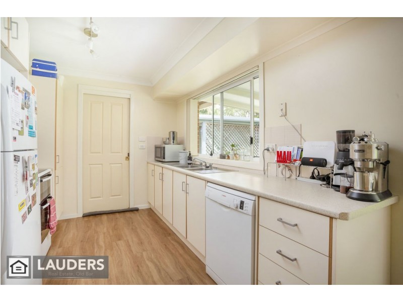 107 Waterman Street, Old Bar NSW 2430