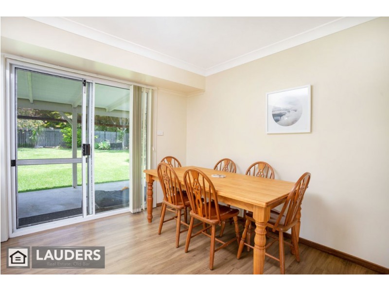 107 Waterman Street, Old Bar NSW 2430