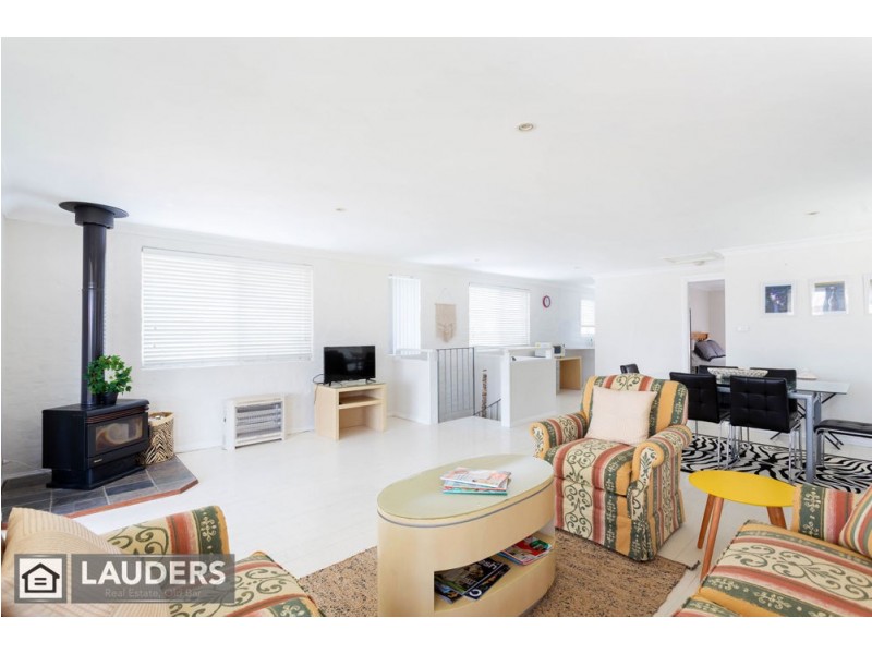 5 Rose Street, Old Bar NSW 2430