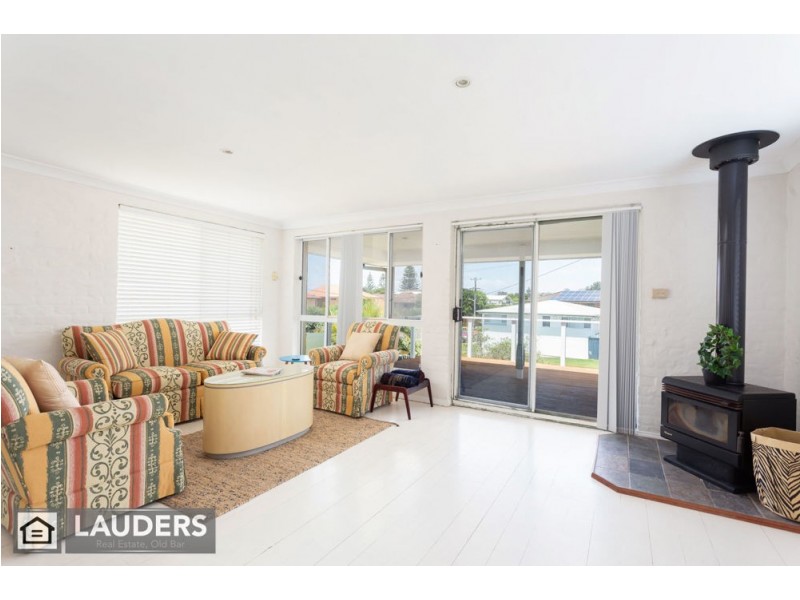 5 Rose Street, Old Bar NSW 2430