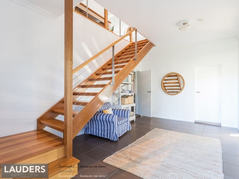 15 Smith Street, Old Bar NSW 2430