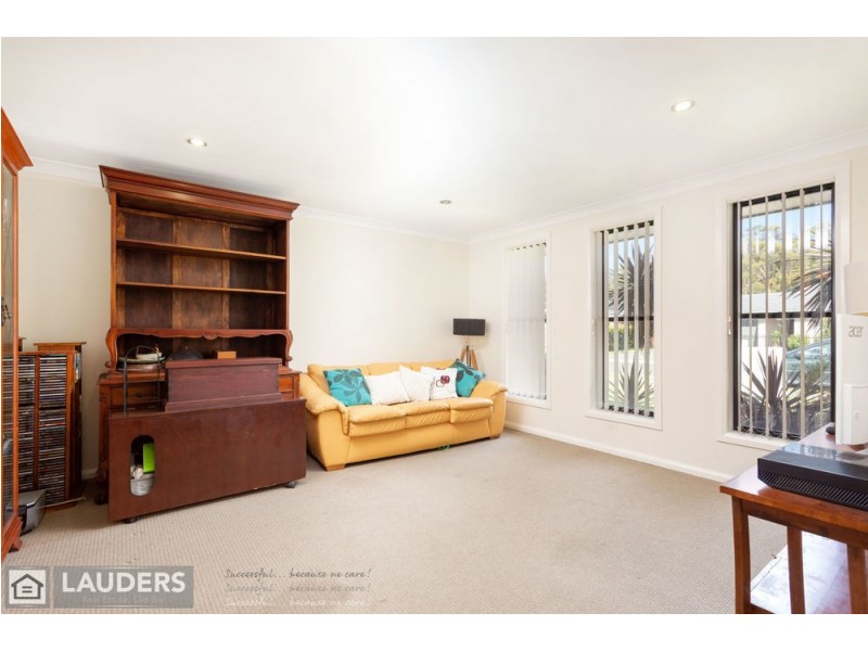 34 Albatross Way, Old Bar NSW 2430