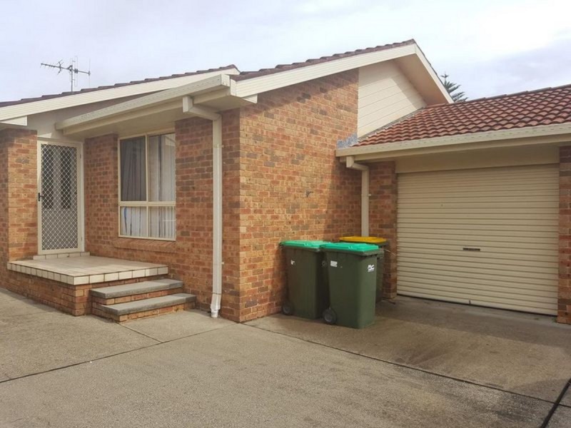 2/22 Sheppard Street, Old Bar NSW 2430