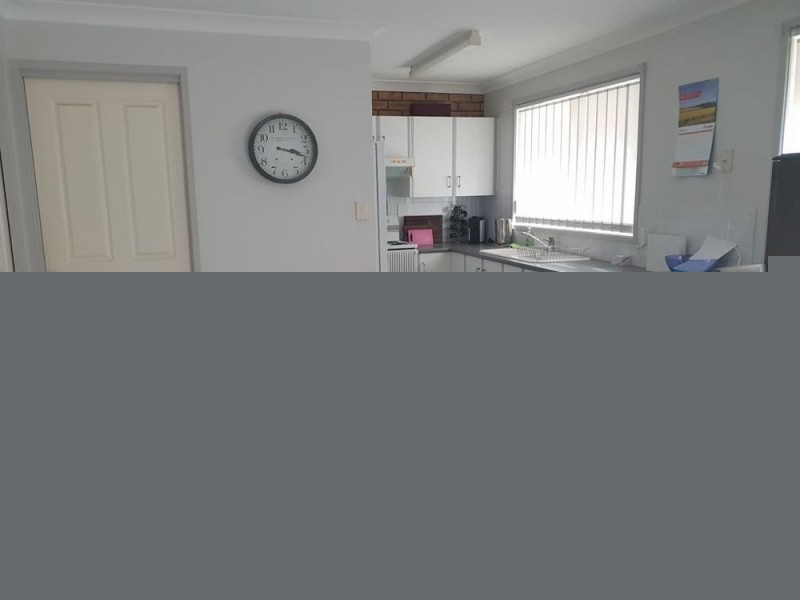 4/13 Connell Street, Old Bar NSW 2430