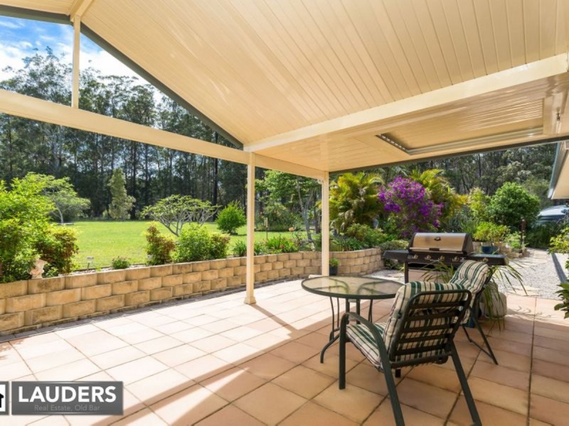 2 Arcadia Place, Taree NSW 2430