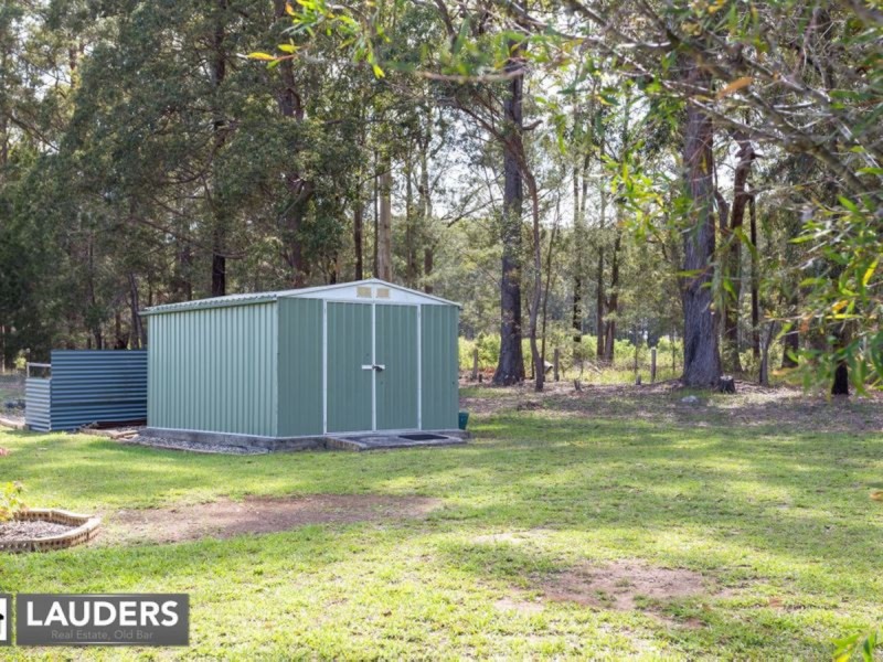 2 Arcadia Place, Taree NSW 2430