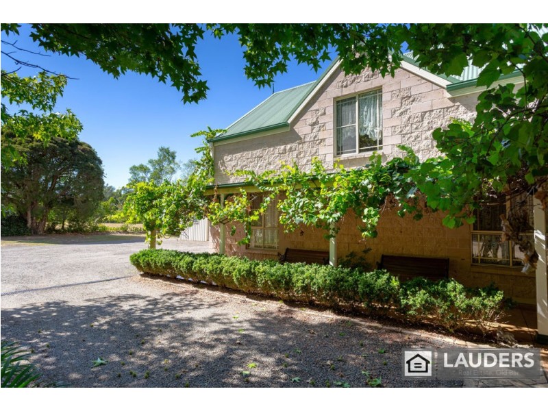 40 Bohnock Rd, Old Bar NSW 2430