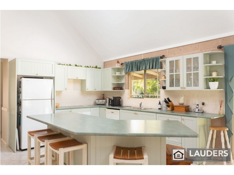 40 Bohnock Rd, Old Bar NSW 2430