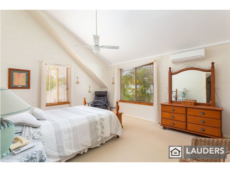 40 Bohnock Rd, Old Bar NSW 2430