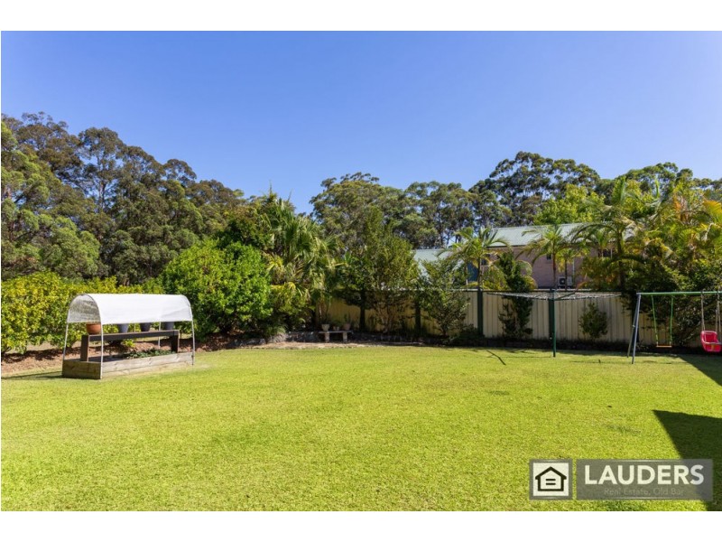 40 Bohnock Rd, Old Bar NSW 2430