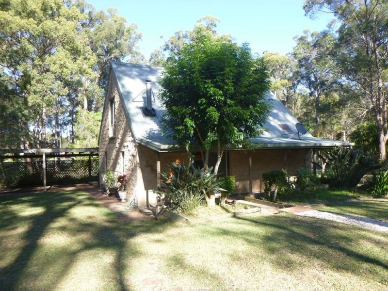 15 South Heron Road, Old Bar NSW 2430