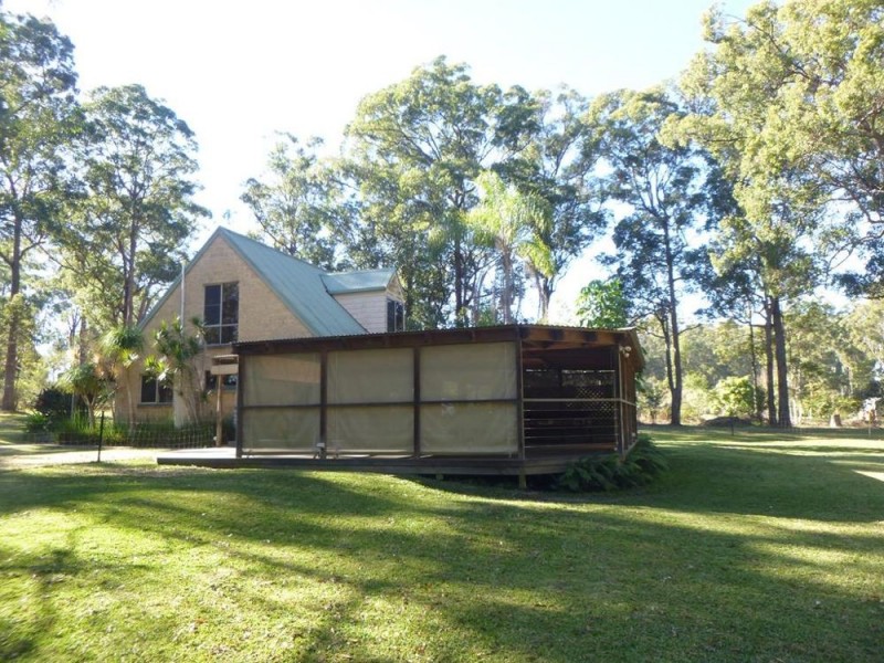 15 South Heron Road, Old Bar NSW 2430