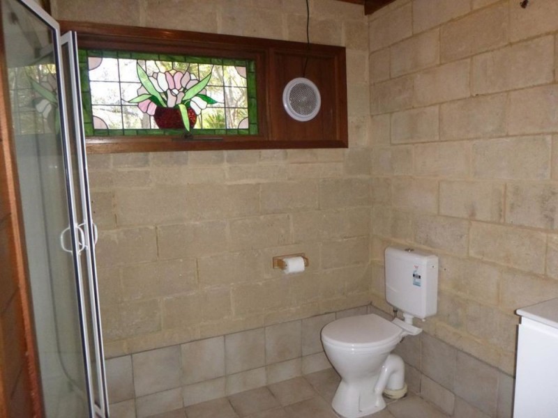 15 South Heron Road, Old Bar NSW 2430