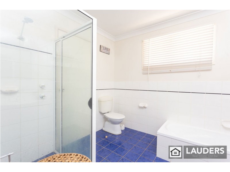 115 Waterman St, Old Bar NSW 2430