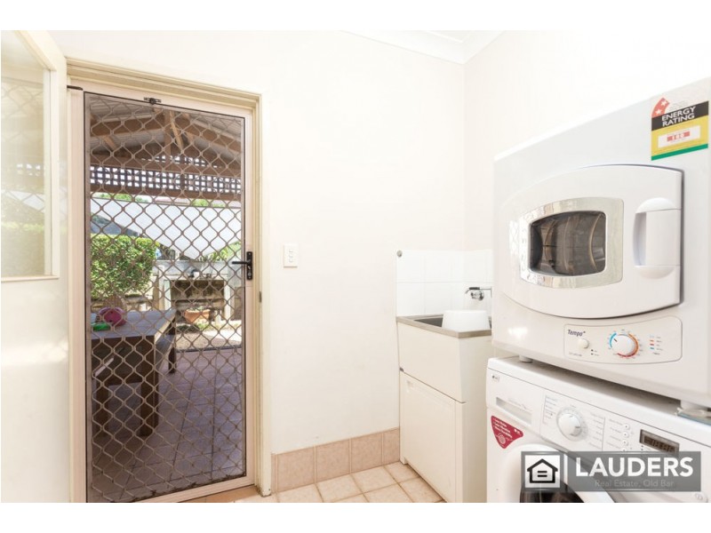 115 Waterman St, Old Bar NSW 2430