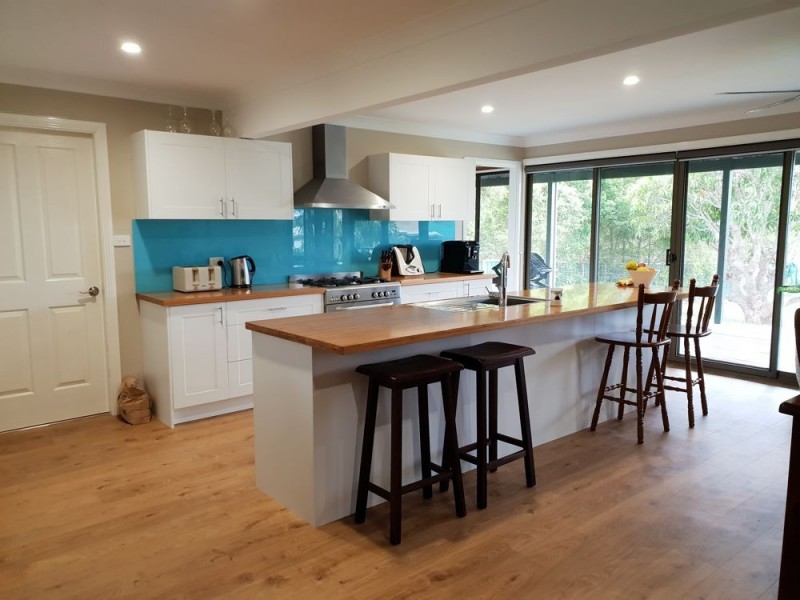 97 Old Bar Road, Old Bar NSW 2430