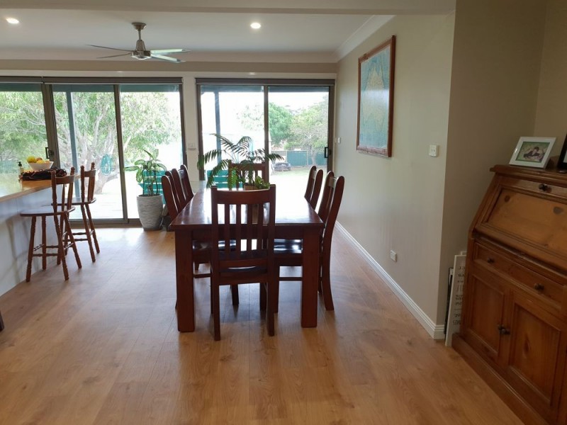 97 Old Bar Road, Old Bar NSW 2430