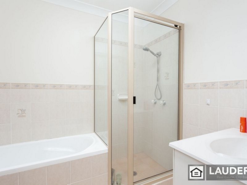 2/44 Medowie Road, Old Bar NSW 2430