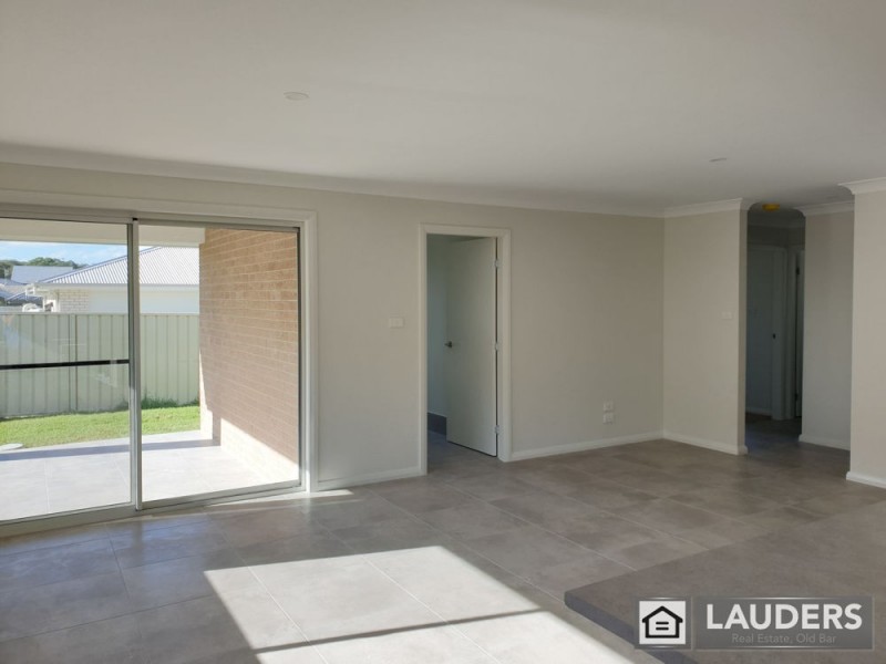 19A Albatross Way, Old Bar NSW 2430