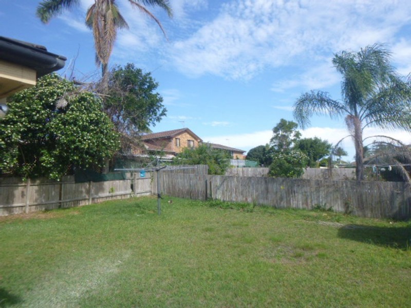 3 Kestrel Avenue, Old Bar NSW 2430