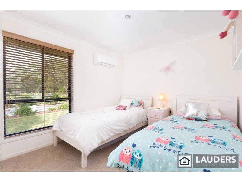 3 Peppermint Place, Old Bar NSW 2430