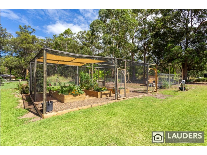 3 Peppermint Place, Old Bar NSW 2430