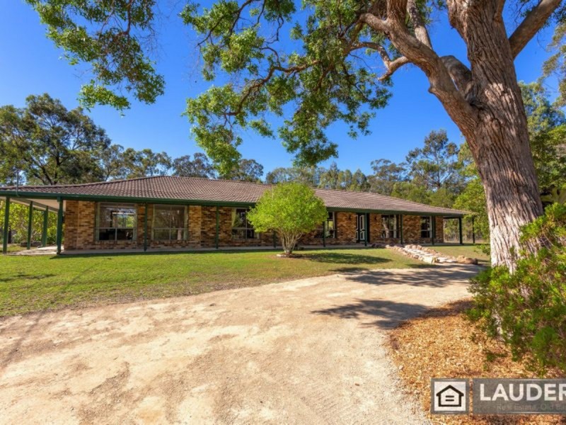 10 Myles Close, Old Bar NSW 2430