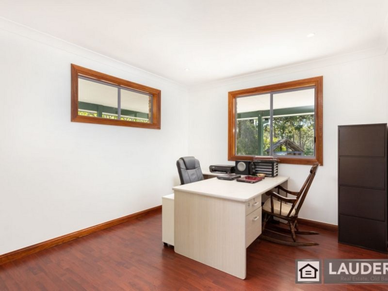 10 Myles Close, Old Bar NSW 2430