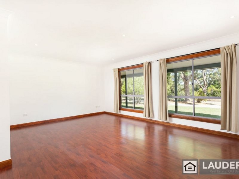 10 Myles Close, Old Bar NSW 2430